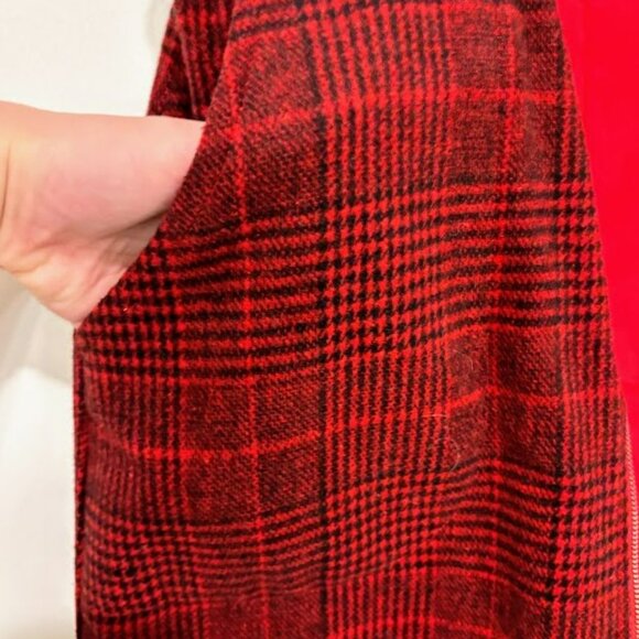 CUPSHE -- Burgundy Plaid O-Ring Pinafore Dress - Picture 4 of 8